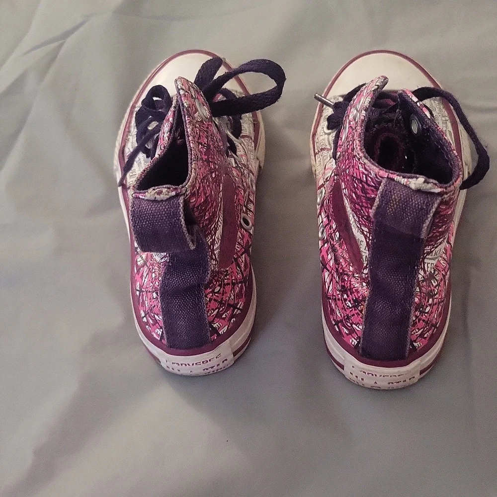 Chuck Taylor Converse All-star child's shoes size 10.5